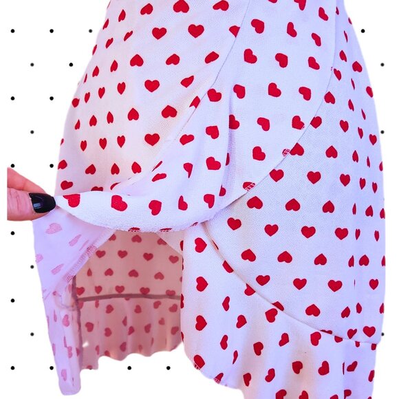 Pretty Little Things Ruffled white dress with red hearts SIZE 6 - Picture 7 of 10